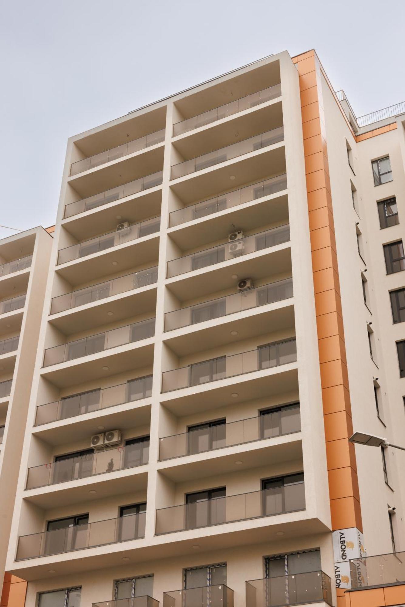 Rescossa Apartment Bucarest Esterno foto