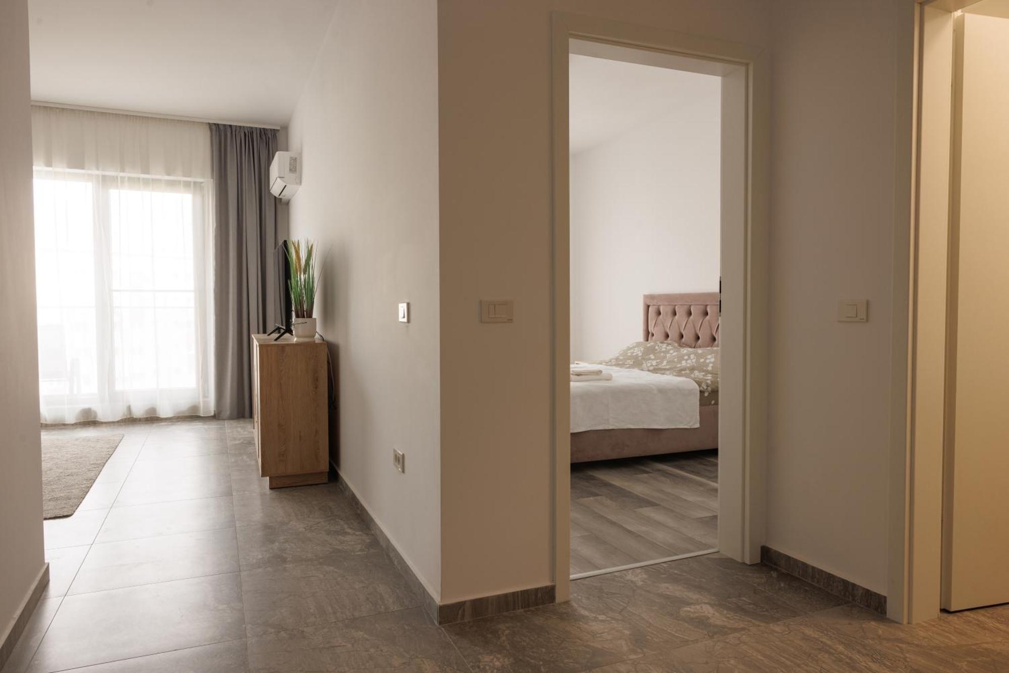 Rescossa Apartment Bucarest Esterno foto