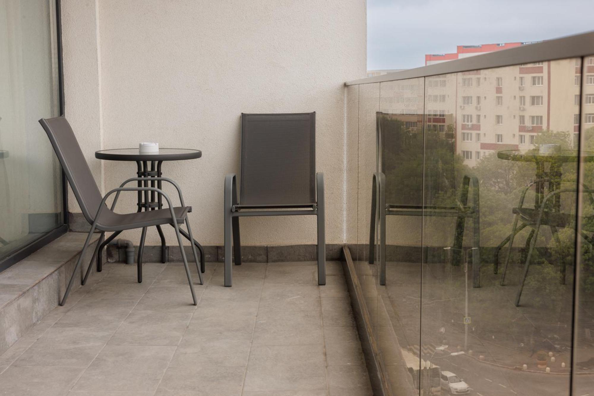 Rescossa Apartment Bucarest Esterno foto